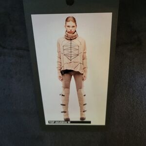 NWT Demobaza Top Akasha Geometric Top Cowl Sweater M